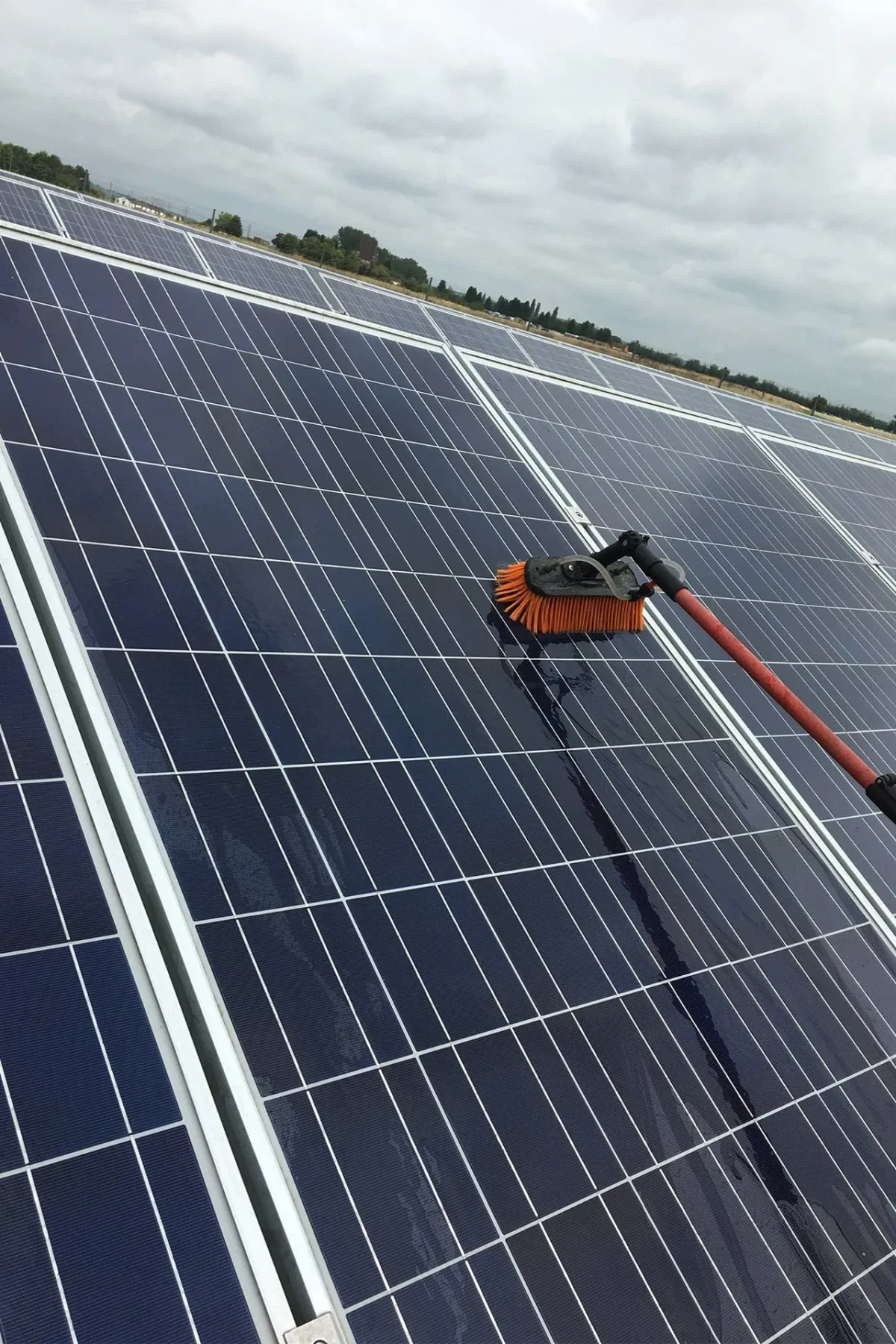 Commercial Solar Panel Cleaning